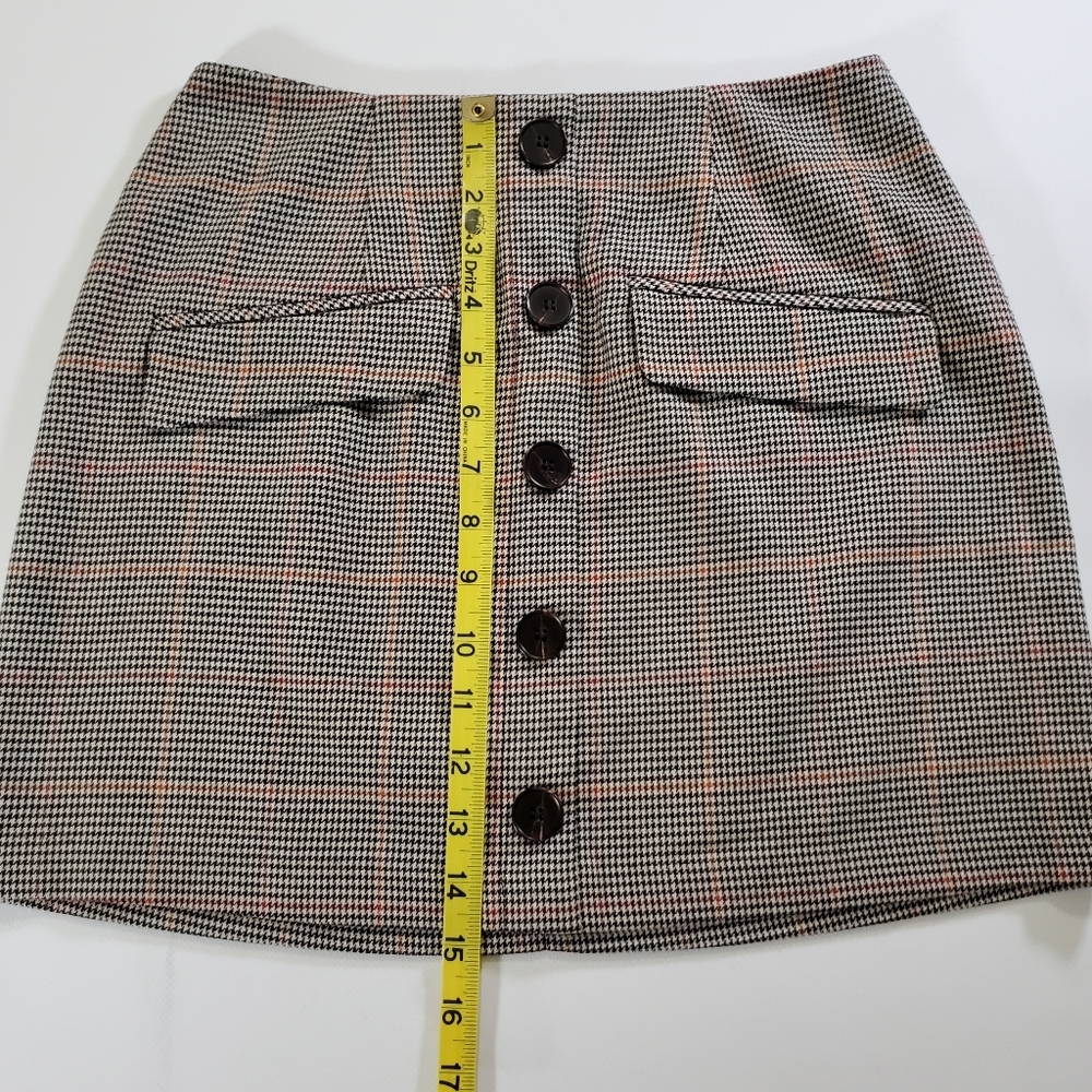 2474 * Forever 21 Contemporary Houndstooth Print Mini Skirt Black White Size S - Picture 8 of 8